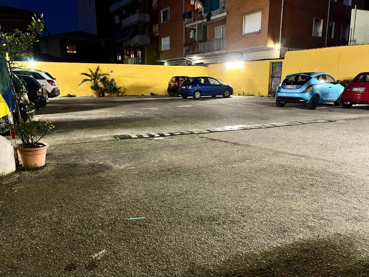 Centralissimo Bilocale,Parcheggio,Ac,Vicino A Stazione,Aeroporto Pisa Eksteriør bilde